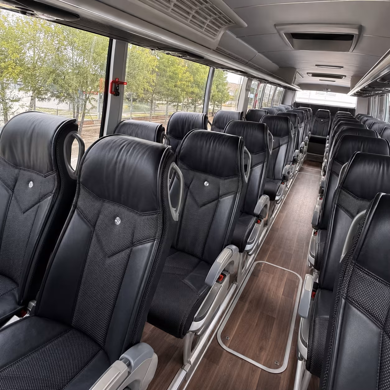 weston charter bus hero 2